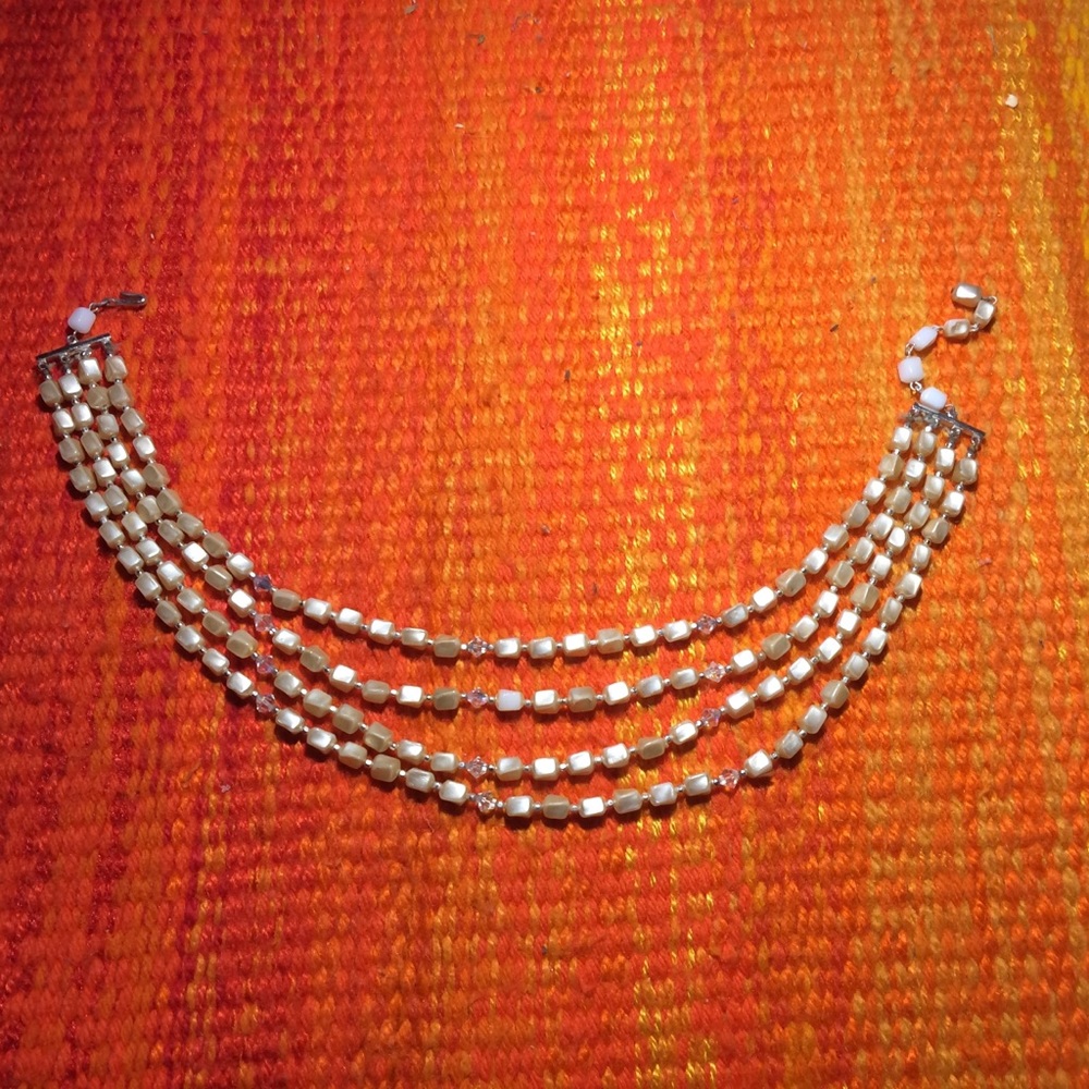Authentic Vintage 60s Pale Gold Chocker Necklace